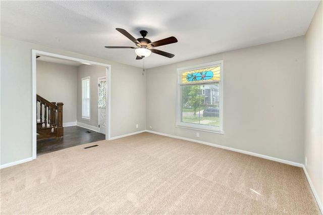 505 W Wea Street, Paola, KS 66071