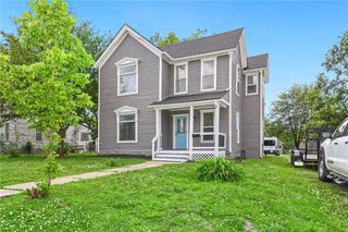 505 W Wea Street, Paola, KS 66071