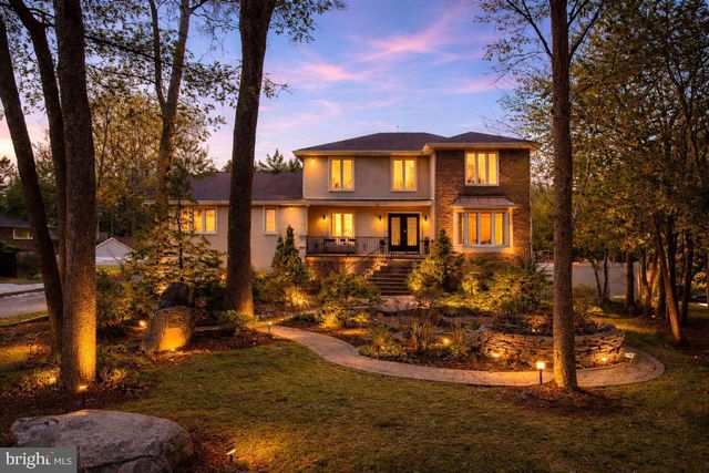 11 N WOODLEIGH DR, Cherry Hill, NJ 08003