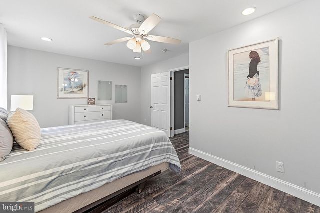 11 N WOODLEIGH DR, Cherry Hill, NJ 08003
