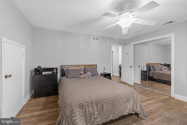 11 N WOODLEIGH DR, Cherry Hill, NJ 08003