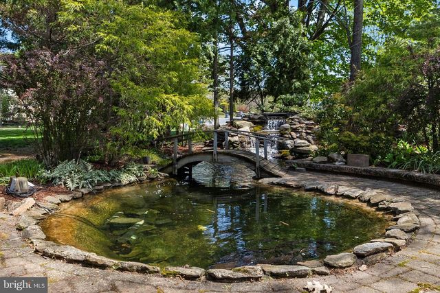 11 N WOODLEIGH DR, Cherry Hill, NJ 08003