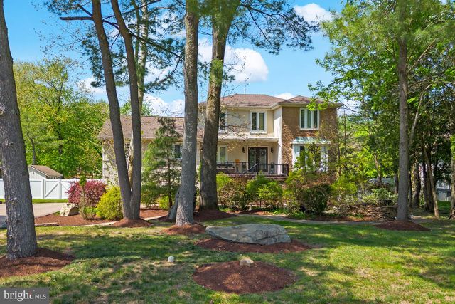 11 N WOODLEIGH DR, Cherry Hill, NJ 08003