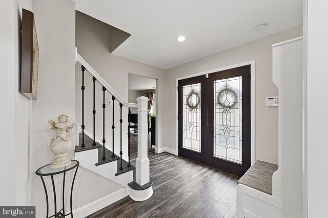 11 N WOODLEIGH DR, Cherry Hill, NJ 08003