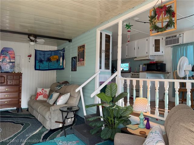 2466 Apple Blossom Lane, Wauchula, FL 33873