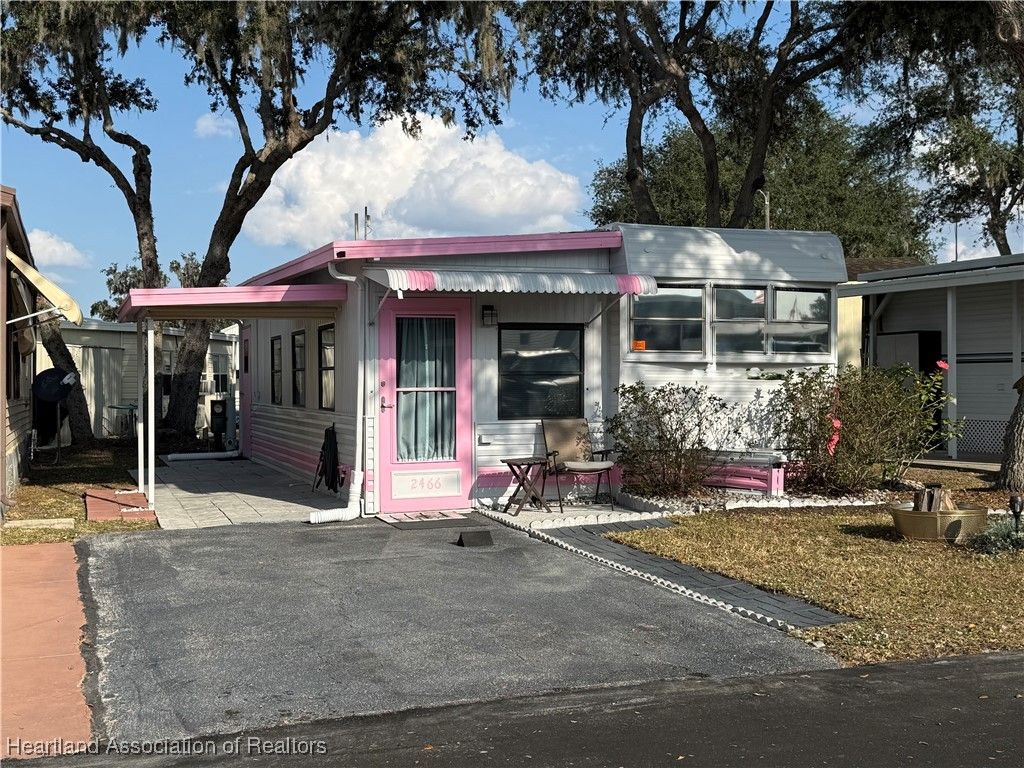 2466 Apple Blossom Lane, Wauchula, FL 33873