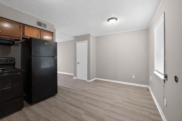 4537 WHITESIDE ST, Memphis, TN 38109