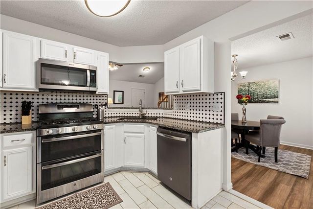 3445 Timber Lake NW Road, Kennesaw, GA 30144