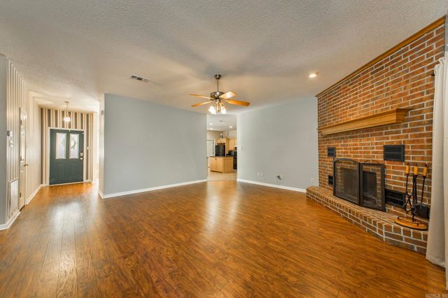123 Wild Plum Drive, Cabot, AR 72023