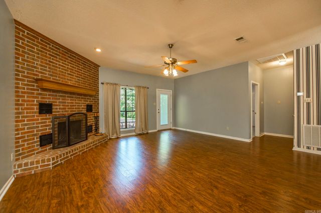 123 Wild Plum Drive, Cabot, AR 72023