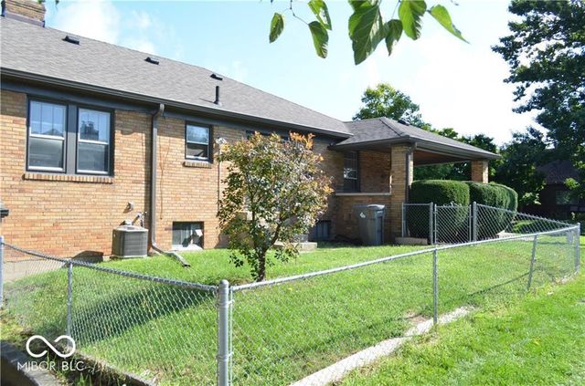 1302 Shannon Avenue, Indianapolis, IN 46201