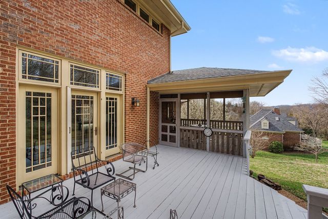 1961 Edenbridge Way, Nashville, TN 37215