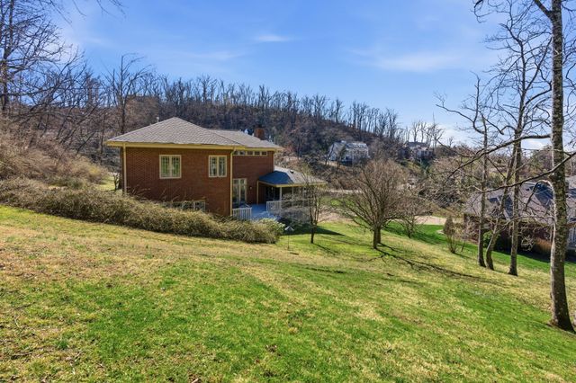 1961 Edenbridge Way, Nashville, TN 37215