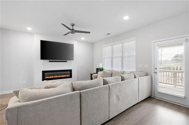 3322 Cranston Lane, Kennesaw, GA 30144