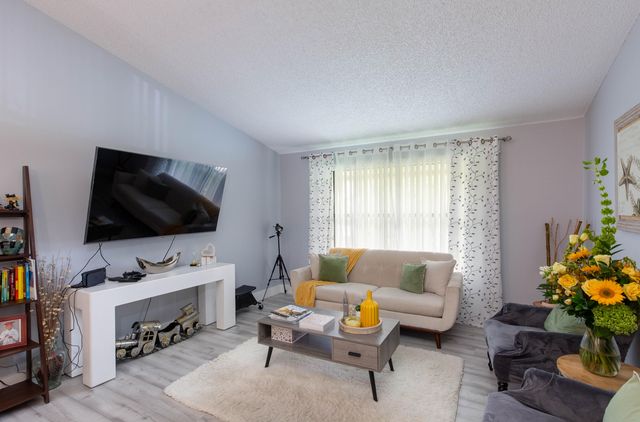 13035 Albright Court 4, Wellington, FL 33414