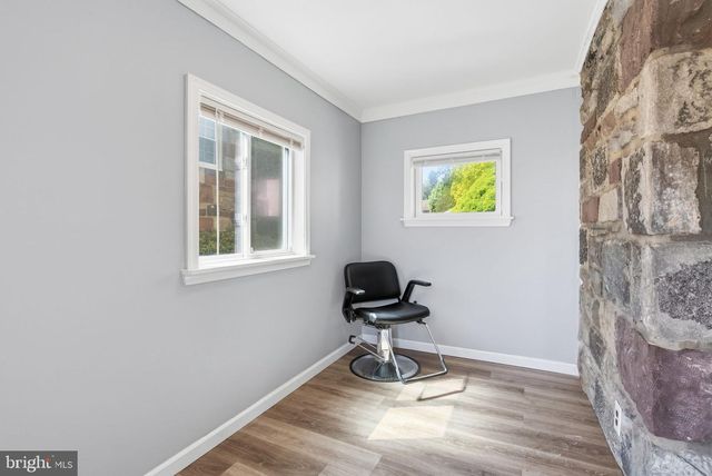 525 BROADVIEW RD, Upper Darby, PA 19082