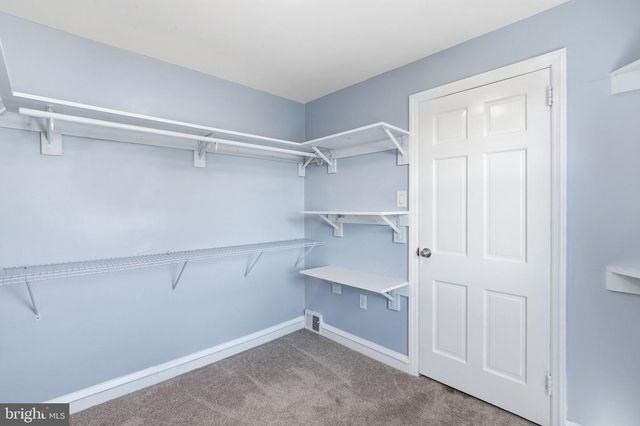 525 BROADVIEW RD, Upper Darby, PA 19082