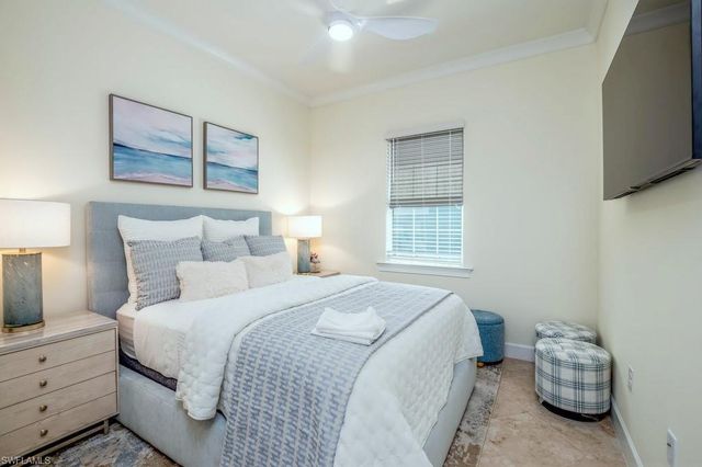 6867 Saona CT, Naples, FL 34113