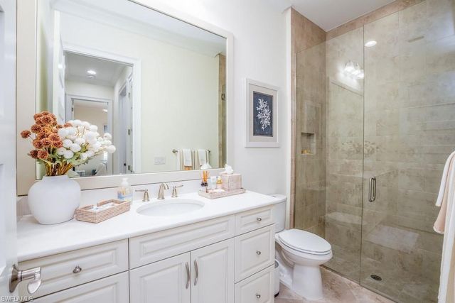 6867 Saona CT, Naples, FL 34113