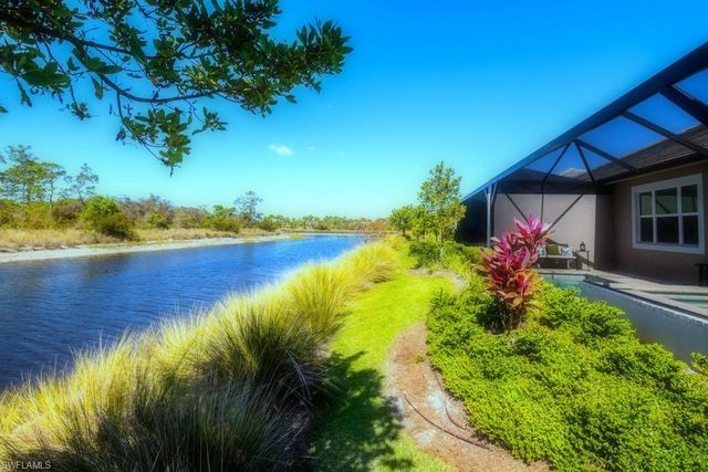 6867 Saona CT, Naples, FL 34113