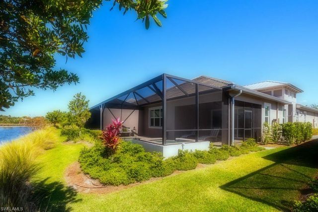 6867 Saona CT, Naples, FL 34113