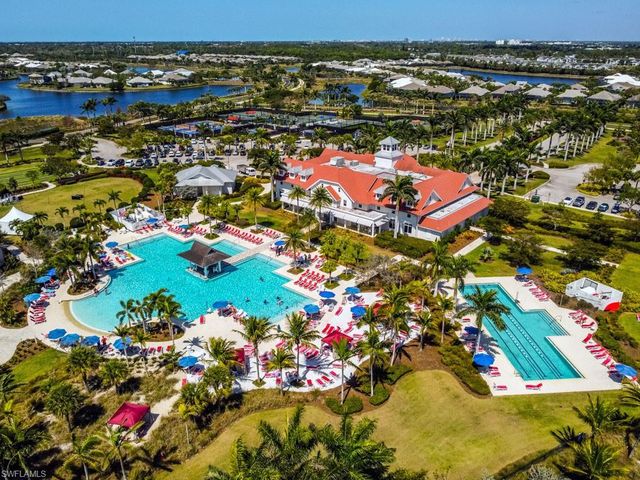 6867 Saona CT, Naples, FL 34113