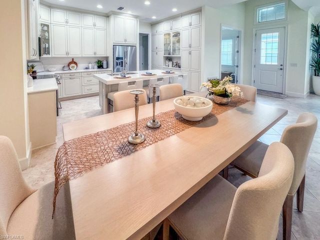 6867 Saona CT, Naples, FL 34113