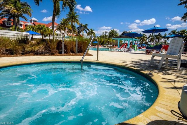 6867 Saona CT, Naples, FL 34113