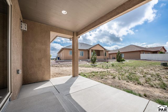 981 Acreview Dr, Pueblo West, CO 81007