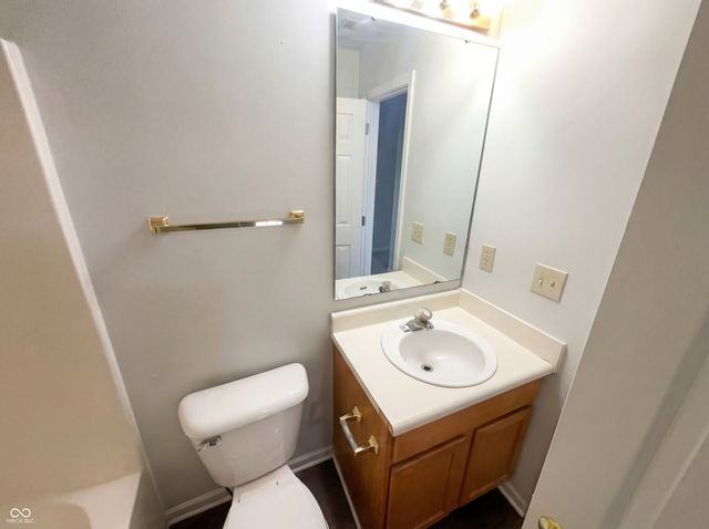 4925 Pembridge Drive, Indianapolis, IN 46254