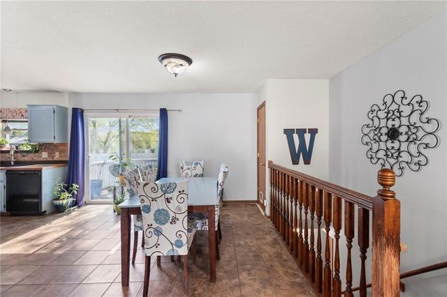 615 Woodson Street, Kearney, MO 64060