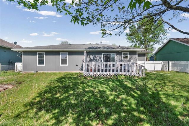 615 Woodson Street, Kearney, MO 64060
