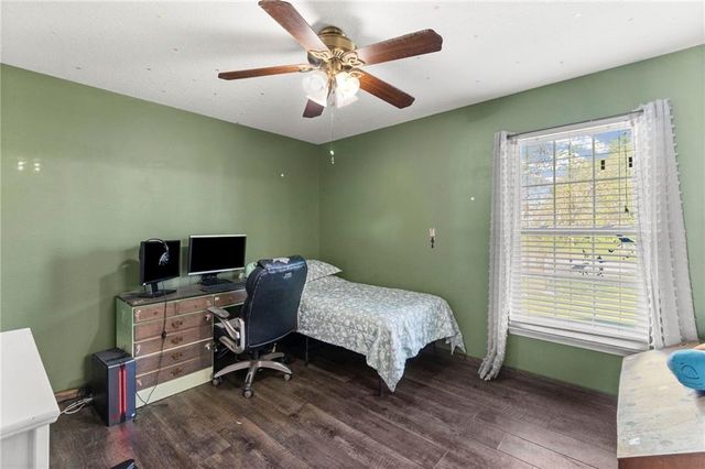 615 Woodson Street, Kearney, MO 64060