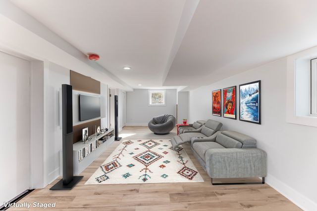 2508 Kenilworth Avenue, Berwyn, IL 60402