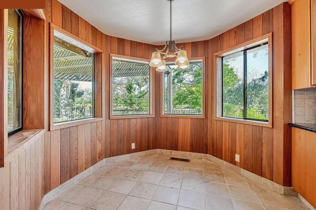 4607 Archerdale Rd, Linden, CA 95236