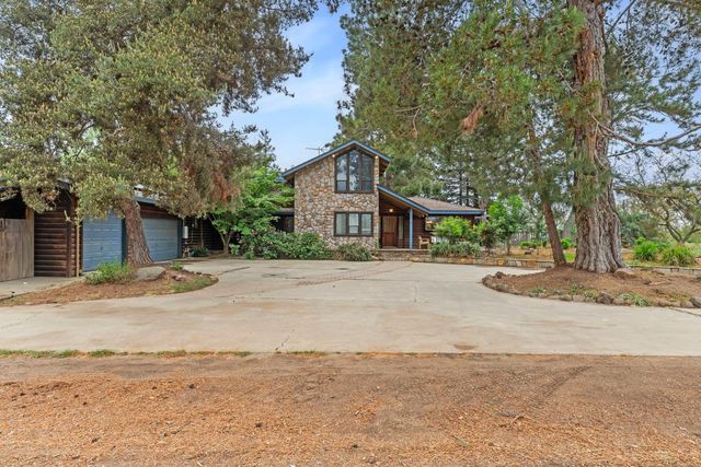 4607 Archerdale Rd, Linden, CA 95236