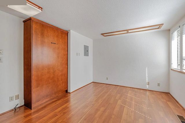 4607 Archerdale Rd, Linden, CA 95236