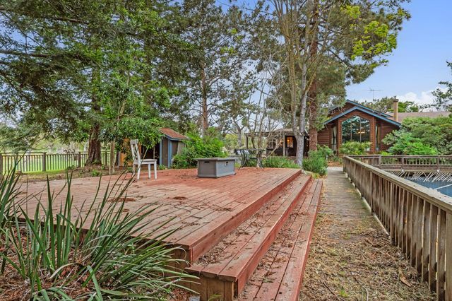 4607 Archerdale Rd, Linden, CA 95236