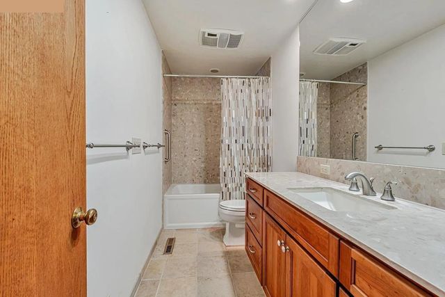 4607 Archerdale Rd, Linden, CA 95236