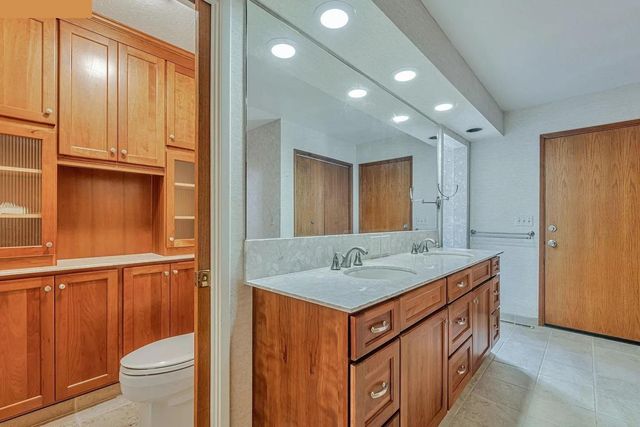 4607 Archerdale Rd, Linden, CA 95236