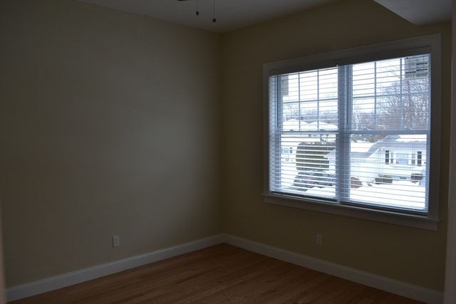 23 Leslie Rd, Worcester, MA 01605