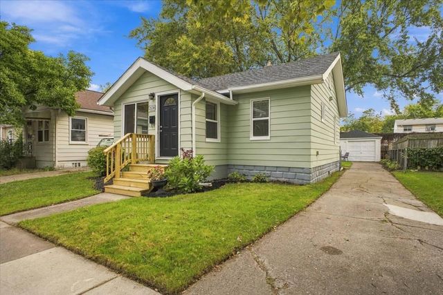 2138 Leitch Road, Ferndale, MI 48220