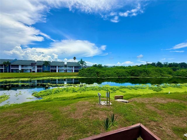 2612 HIDDEN LAKE DRIVE N D, Sarasota, FL 34237
