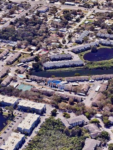2612 HIDDEN LAKE DRIVE N D, Sarasota, FL 34237