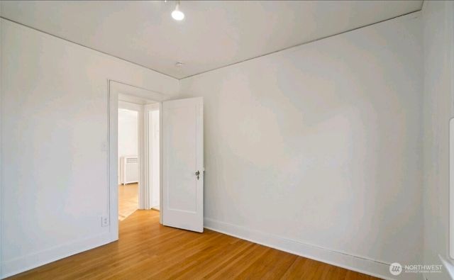 315 12th Avenue E, Seattle, WA 98102