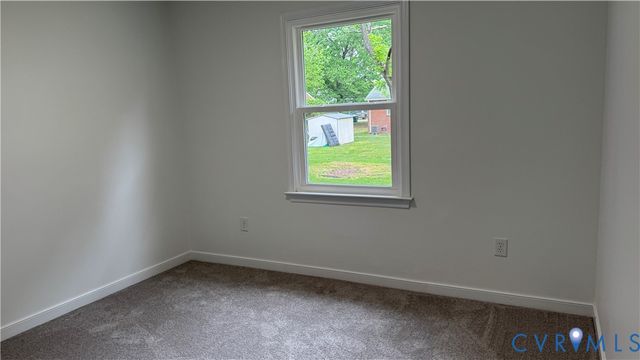 218 N Mapleleaf Ave, Highland Springs, VA 23075