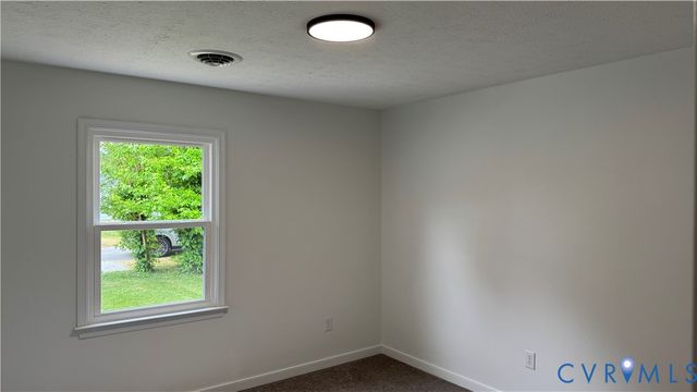 218 N Mapleleaf Ave, Highland Springs, VA 23075
