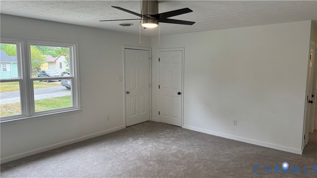 218 N Mapleleaf Ave, Highland Springs, VA 23075