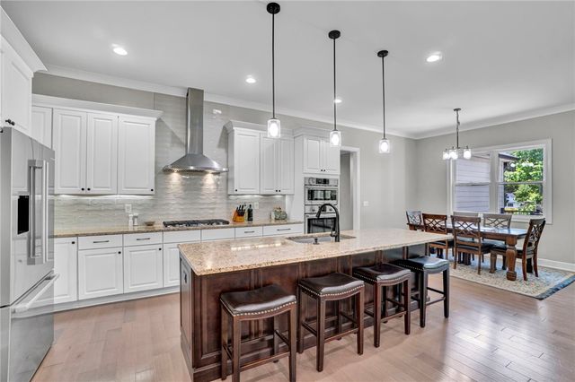 602 W Pine Court, Seneca, SC 29672