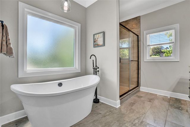 602 W Pine Court, Seneca, SC 29672